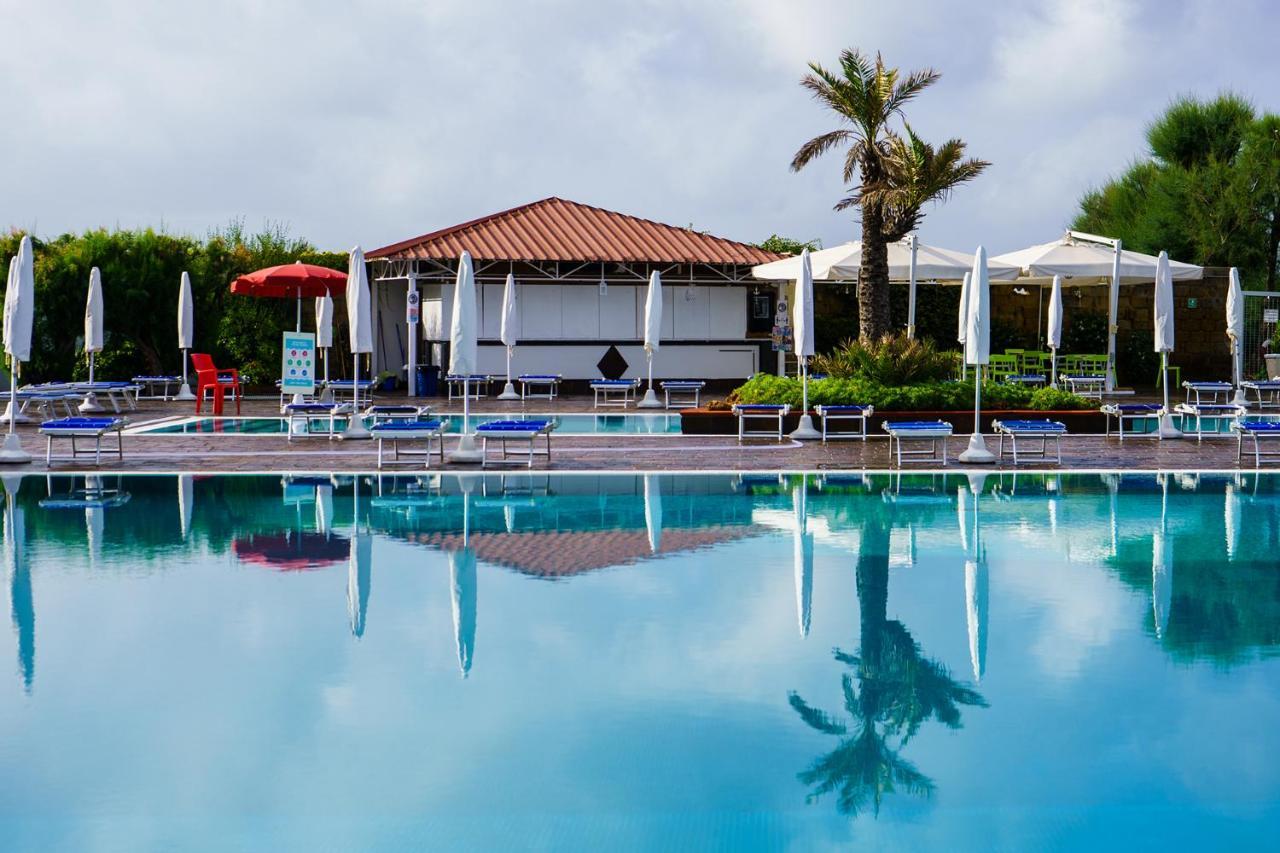 Puntaquattroventi Hotel Ercolano Kültér fotó