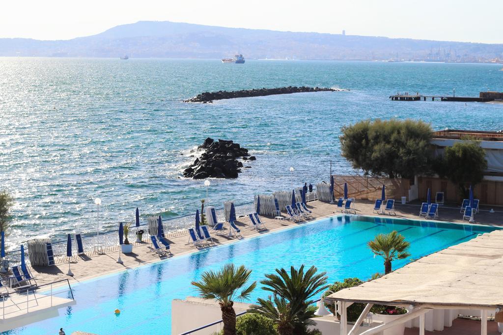 Puntaquattroventi Hotel Ercolano Kültér fotó